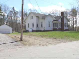 3 N School St, Skowhegan, ME 04976