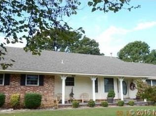 11692 E Tanner Dr, Claremore, OK 74019