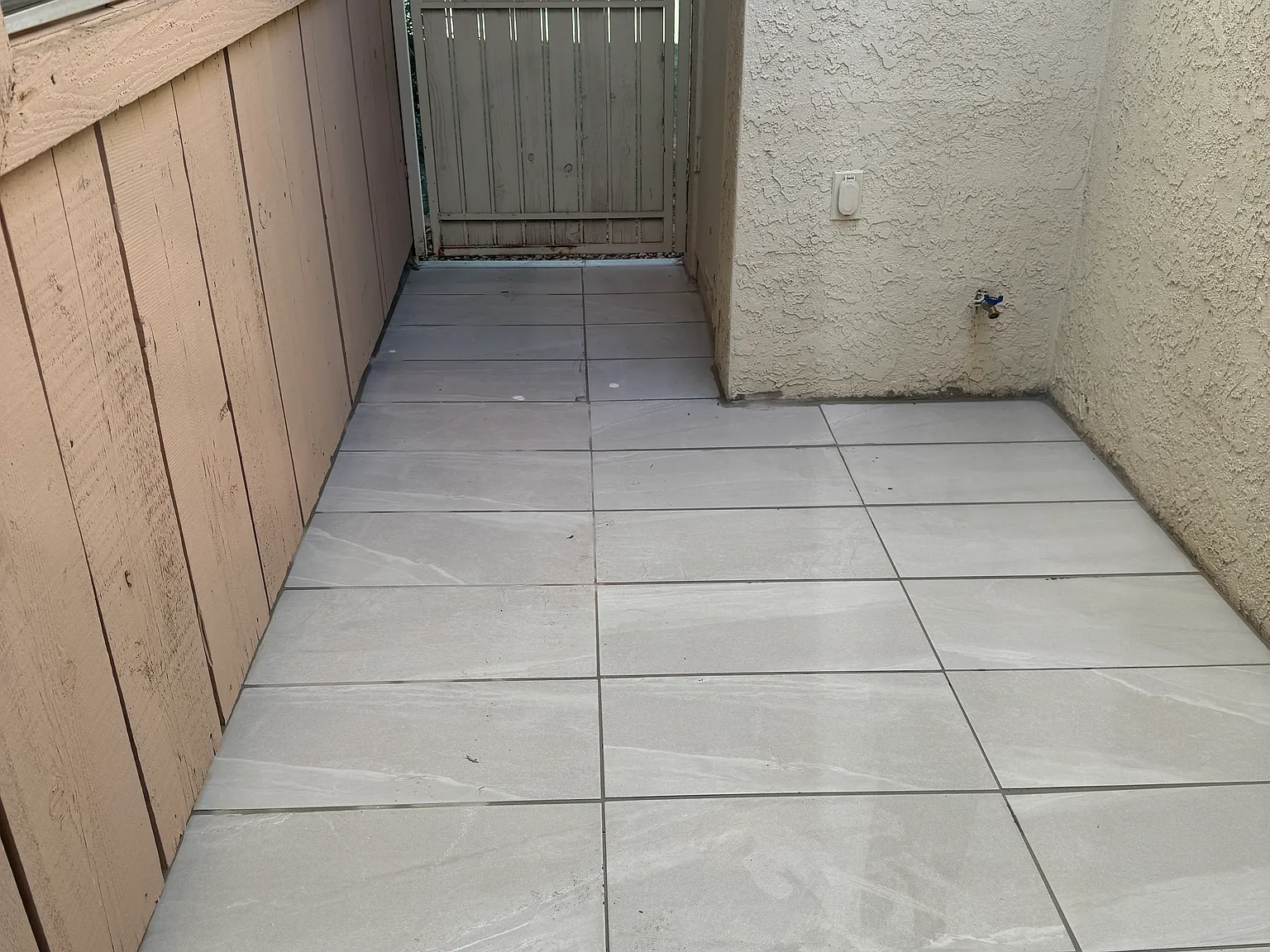 2 bed, 1080 sqft, $2,400 — Photo 3