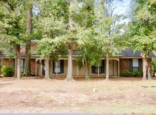 184 Pelham Dr, Leesburg, GA 31763