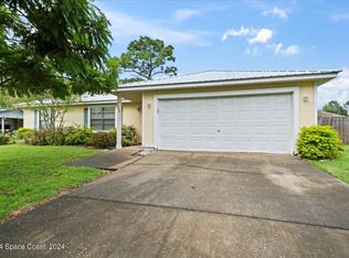 365 Carvalho St SE, Palm Bay, FL 32909