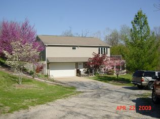 7825 Valorie Ct, Caseyville, IL 62232