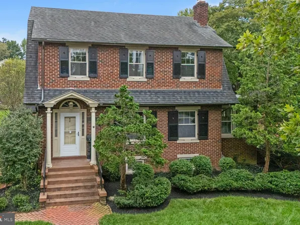 328 W College Ter, Frederick, MD 21701