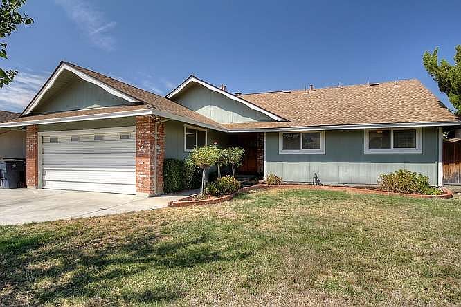 1st image of 221 Alvarado Way