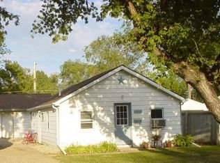 815 S Aldrich St, Aberdeen City, SD 57401