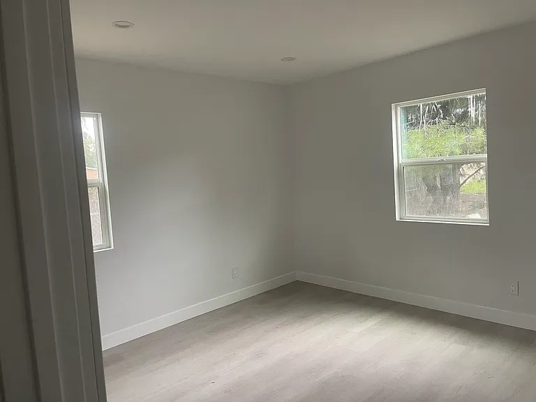 14287 Polk St — Photo 15