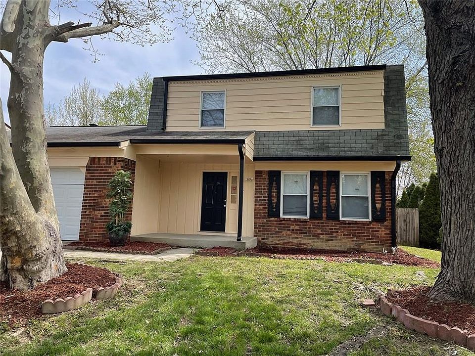 2nd image of 3007 N Acoma Dr
