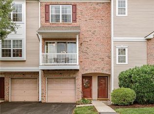 6780 Pioneer Dr, Macungie, PA 18062