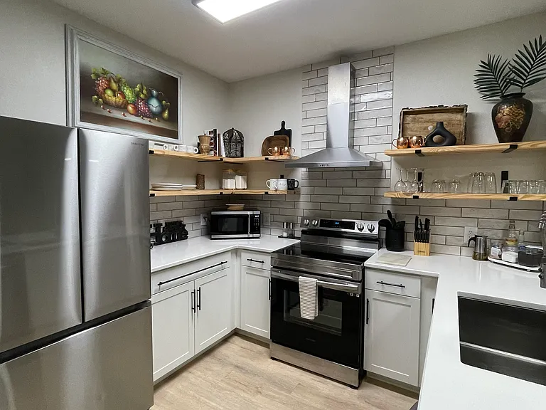 3176 Feltrim Pl #302 — Photo 8