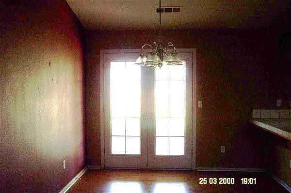 2nd image of 1352 Elm Ct