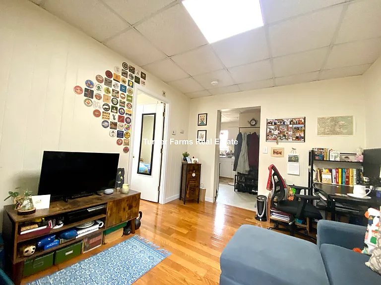 55 Cedar St #4 — Photo 2