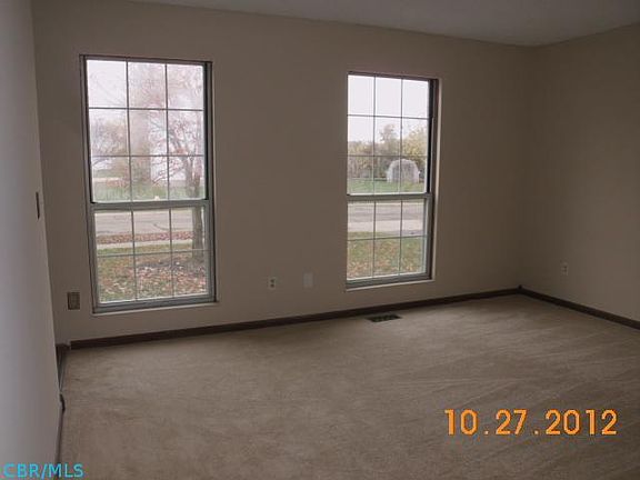 3rd image of 6129 Hazelmere Dr
