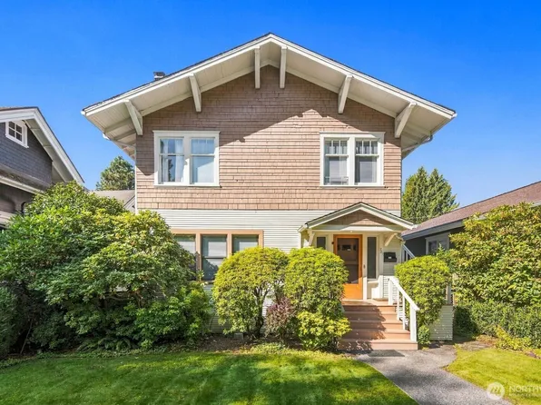 721 21st Avenue E, Seattle, WA 98112