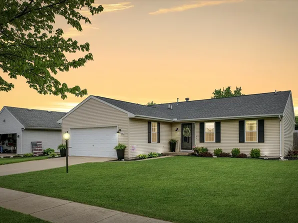 1607 Bonnie Blair Dr, Champaign, IL 61822