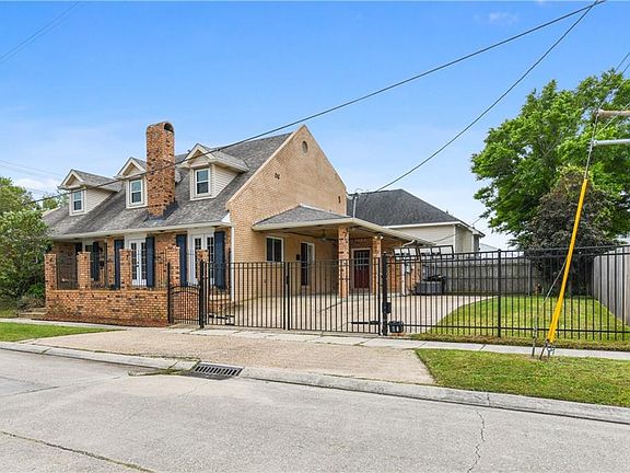2nd image of 306 39th St