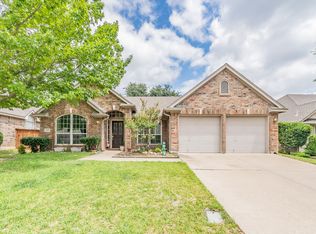 3625 Stone Creek Ln S, Fort Worth, TX 76137