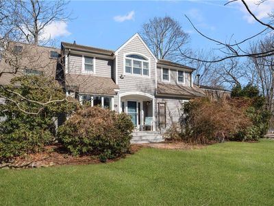 111 Beach St, North Kingstown, RI, 02852