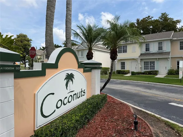 271 Duval Ct, Weston, FL 33326