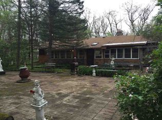 57565 Chamberlain Dr, South Bend, IN 46619