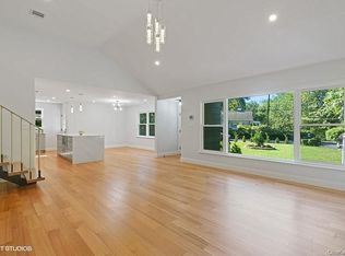 73 Hutchinson Blvd #A, Scarsdale, NY 10583
