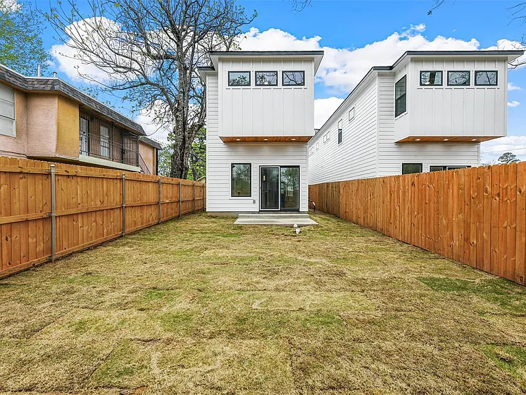 2505 Birmingham Ave — Photo 31