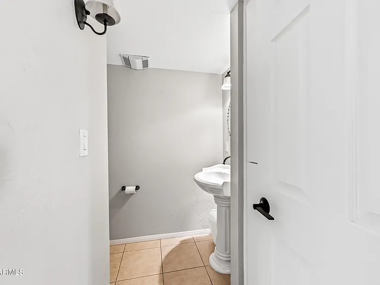 4630 N 68th St #242 — Photo 16