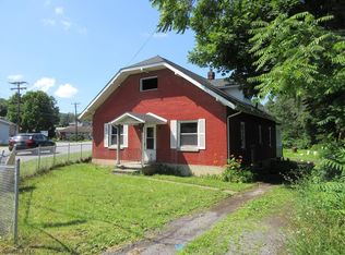 526 Pottsgrove Rd, Altoona, PA 16602