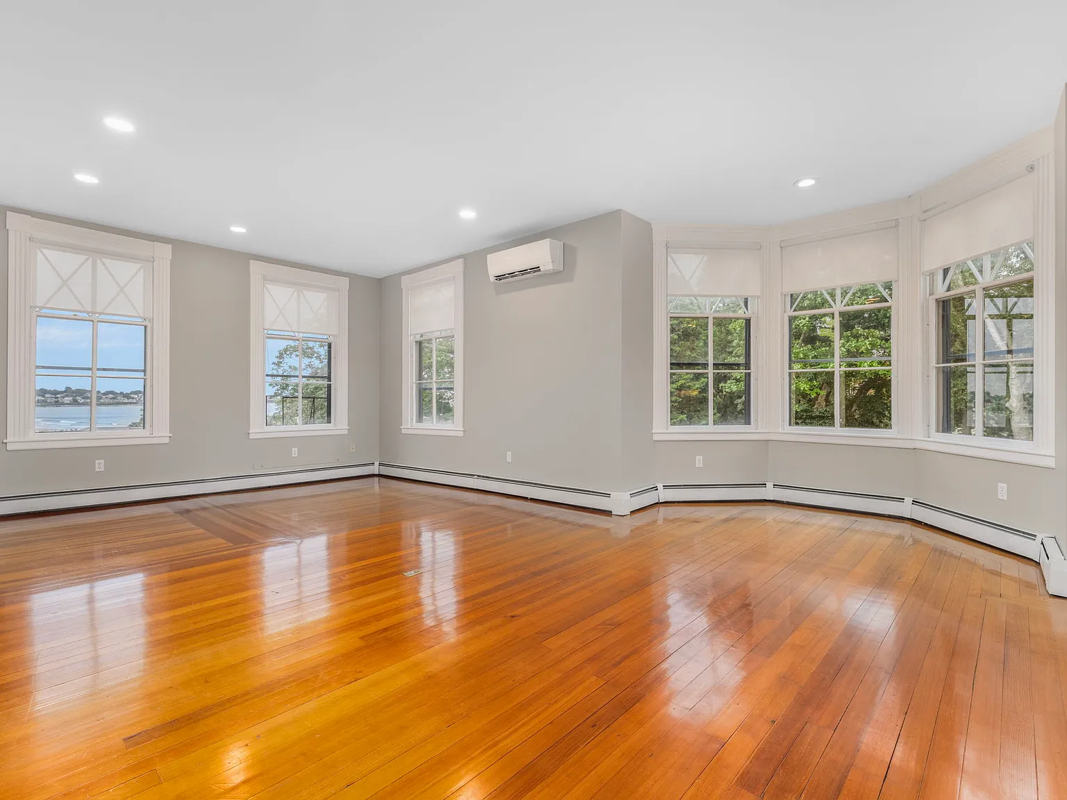 2 bed, 1.5 bath, 1693 sqft, $3,750 — Photo 4
