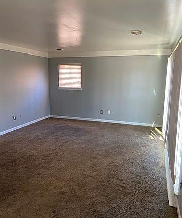 4th image of 6405 Sunset St