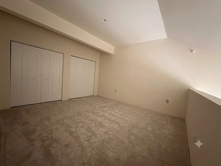 881 Kimball Ln #106 — Photo 2
