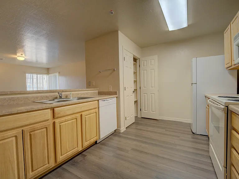 Sandstone Highlands Senior Community — Photo 7