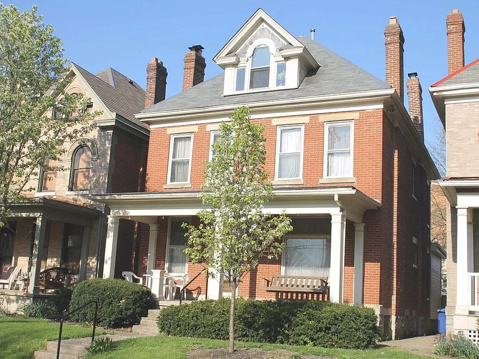629 Dennison Ave