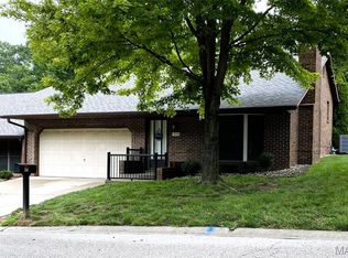 310 Northcrest Dr, Collinsville, IL 62234