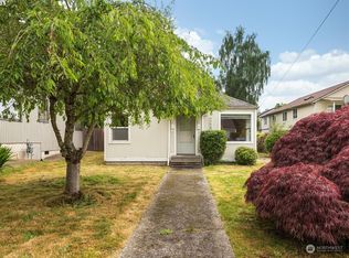 8750 13th Ave NW, Seattle, WA 98117