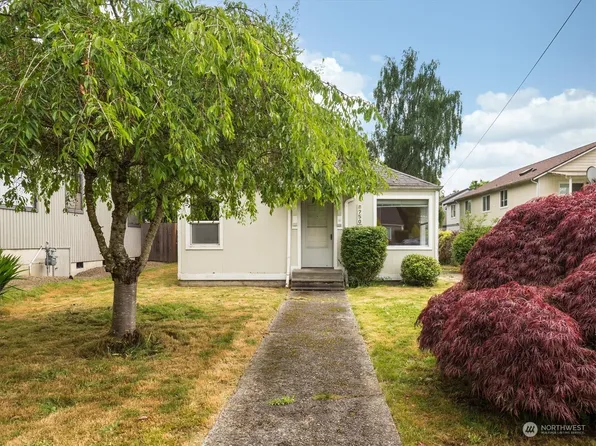 8750 13th Avenue NW, Seattle, WA 98117