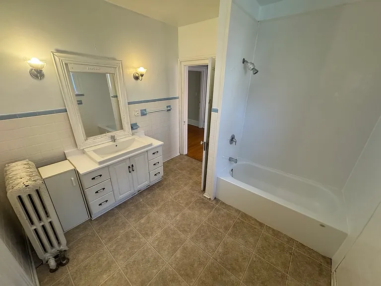 167 King St E #3 — Photo 18