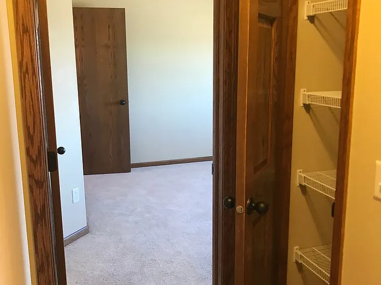 2917 S Purdue Ave — Photo 27