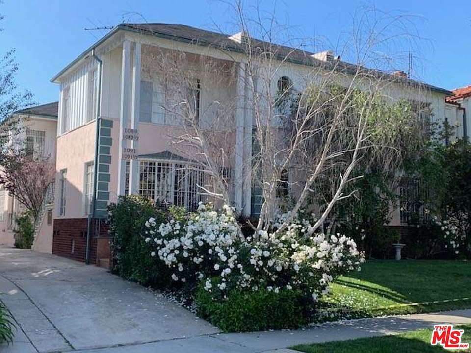 1st image of 1091 S Ogden Dr #1/2