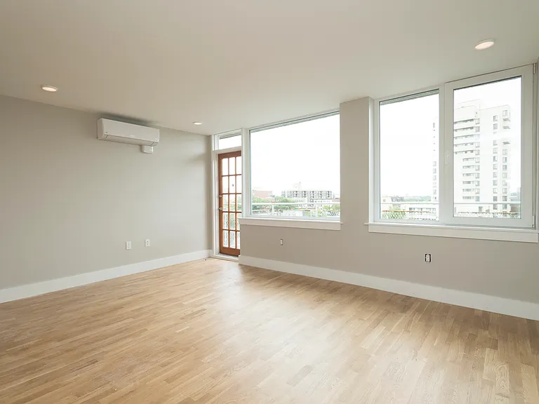 334 Harvard St #K7 — Photo 12