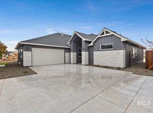 8441 W Meltwater Ln, Eagle, ID 83616