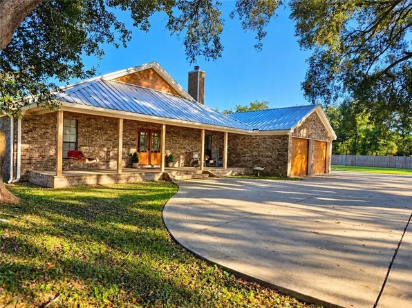 298 Dead Lake Rd, Creola, AL 36525