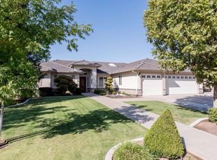 2873 Ashcroft Ave, Clovis, CA