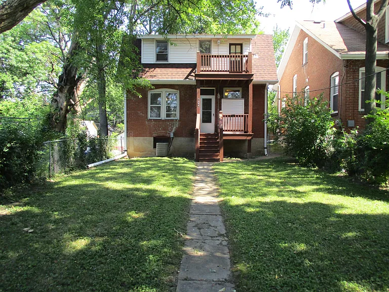 7046 Ethel Ave — Photo 2