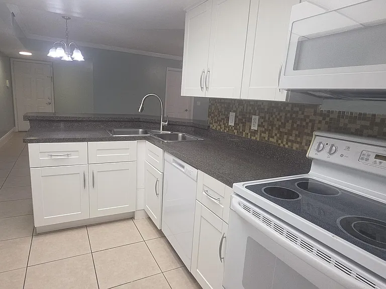 9166 W Atlantic Blvd #1612 — Photo 8