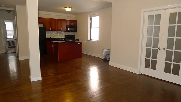 Rented by Oxford Property Group | media 13