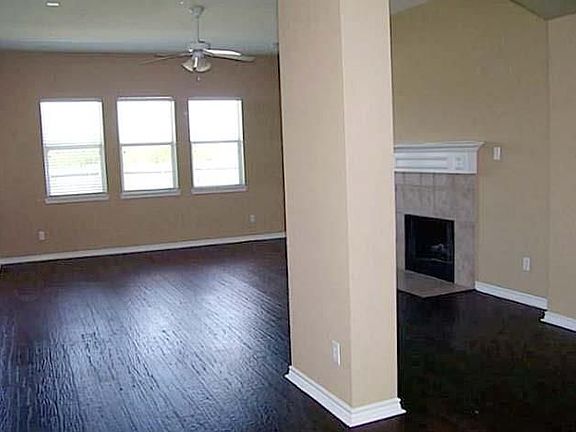 5th image of 237 Northwood Dr