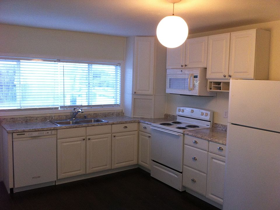 1st image of 1706 9th St