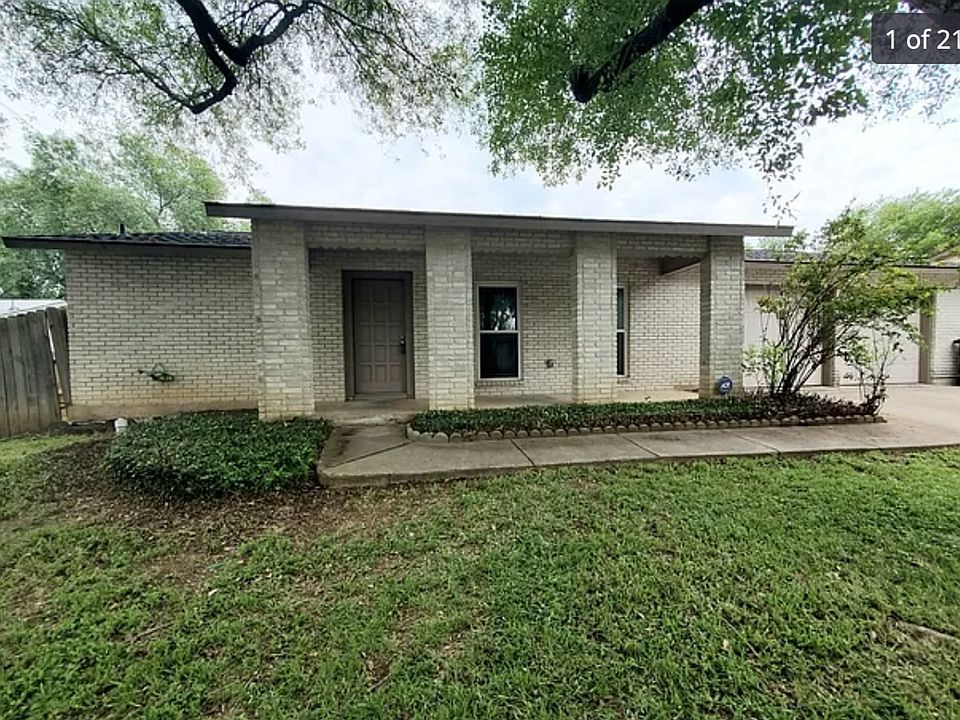 1st image of 13406 Los Indios St Unit 1-M