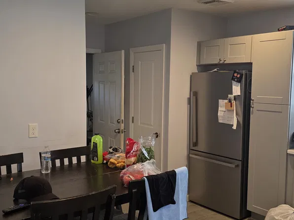 234 N 2nd Ave, Manville, NJ 08835