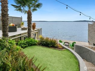 3847 Beach Dr SW, Seattle, WA 98116